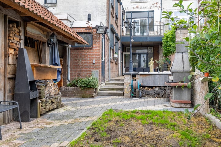 Foto 31 van Teteringsedijk 140