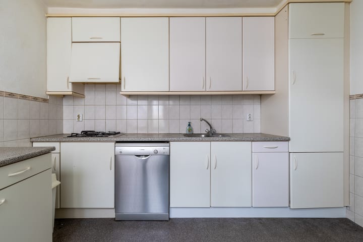 Foto 49 van Teteringsedijk 140