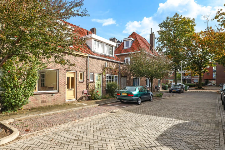 View photo 58 of Merelstraat 4