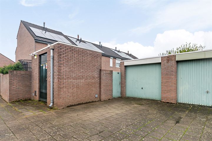 Bekijk foto 31 van Huurvaarderstraat 110