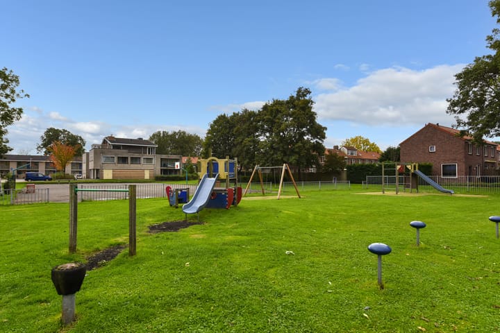 Foto 33 van Admiraal de Ruyterlaan 8-F