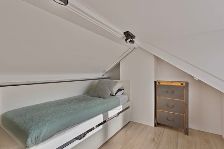 Foto 24 van Marathonstraat 50