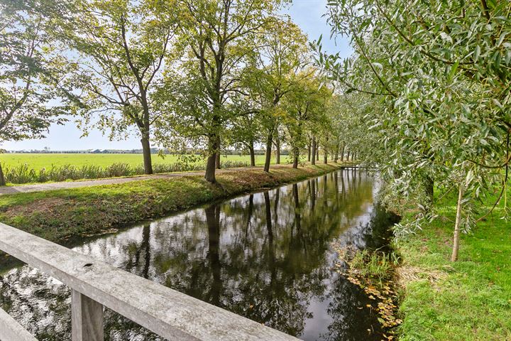 View photo 49 of Oostdijk 13-G