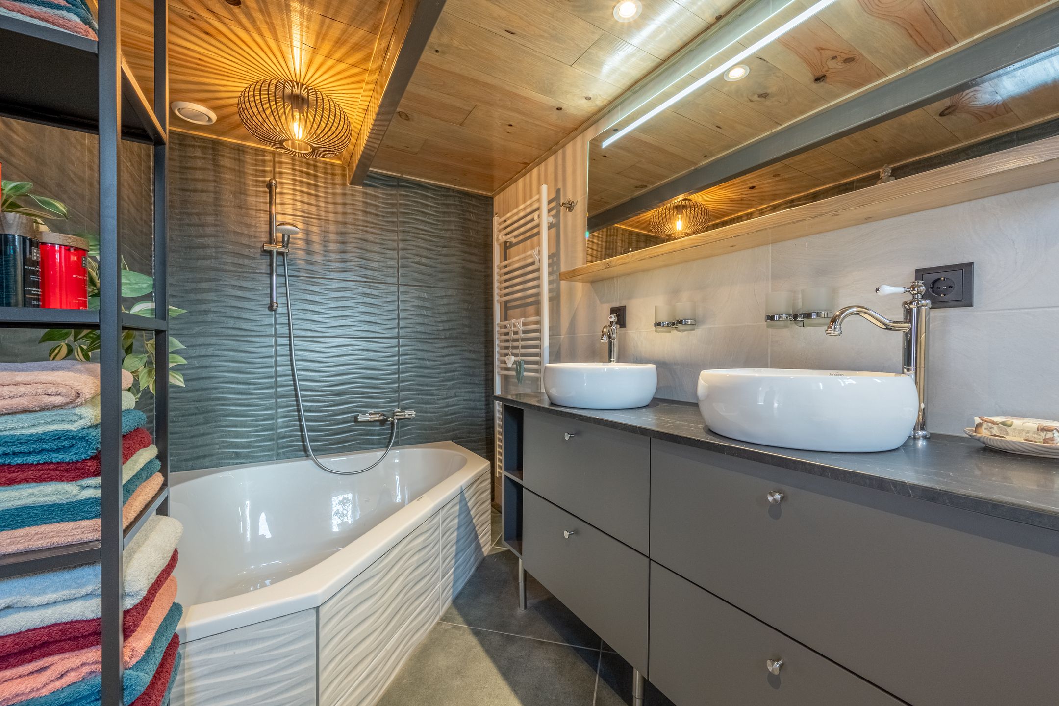 Photo 21 of Nieuweweg 5