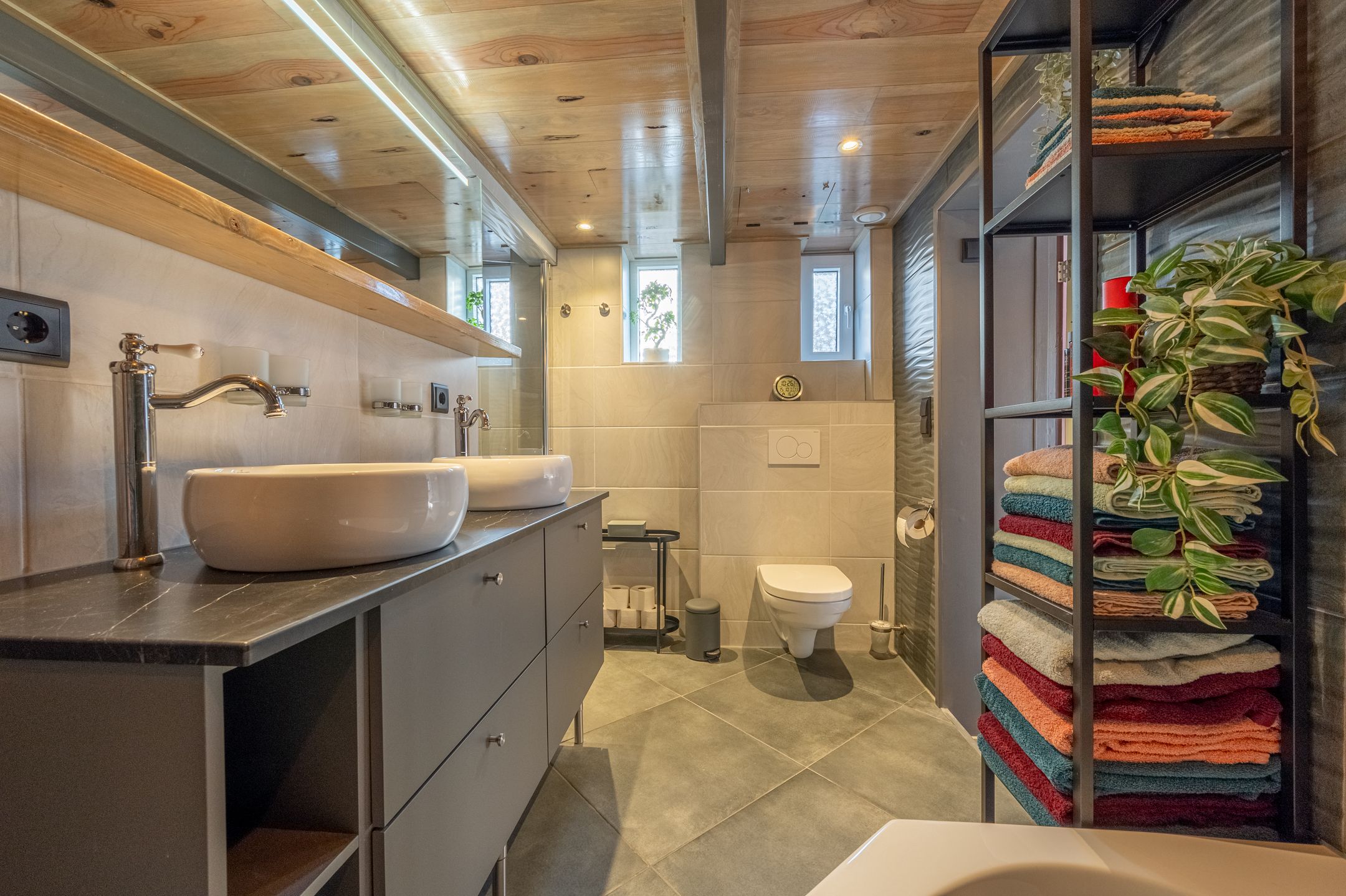 Photo 24 of Nieuweweg 5