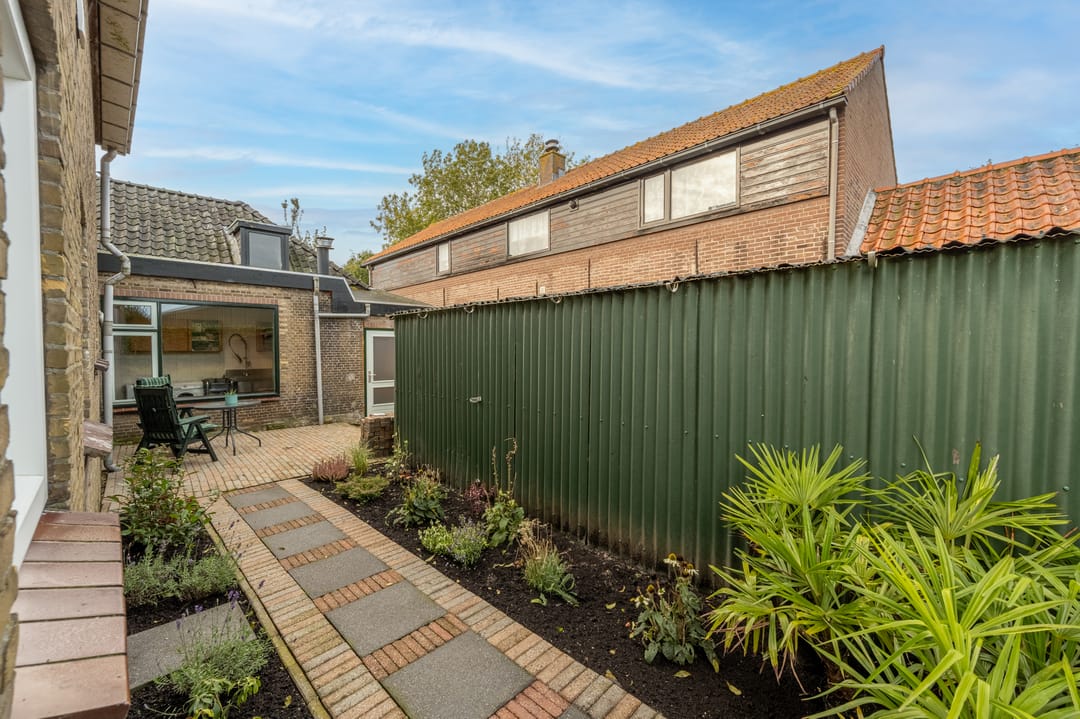 Photo 38 of Nieuweweg 5