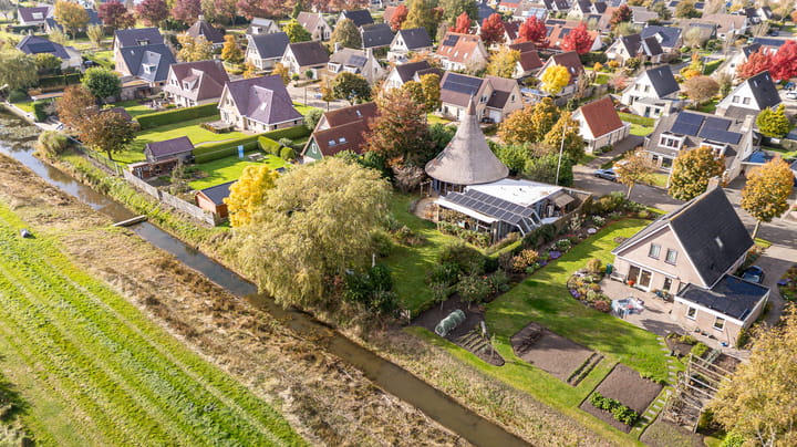 Foto 65 van Benjamin Steegengastrjitte 10