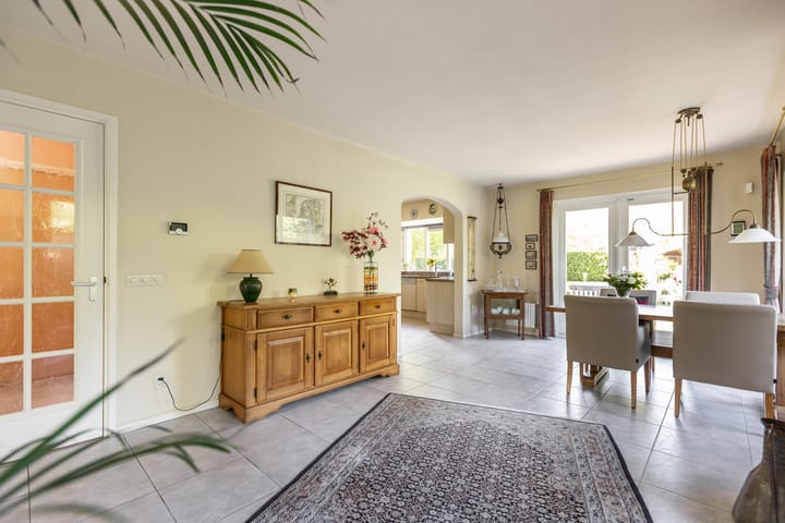 Foto 13 van Egelantierlaan 11