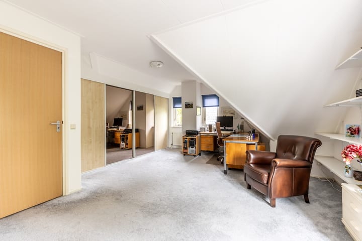 Foto 28 van Egelantierlaan 11