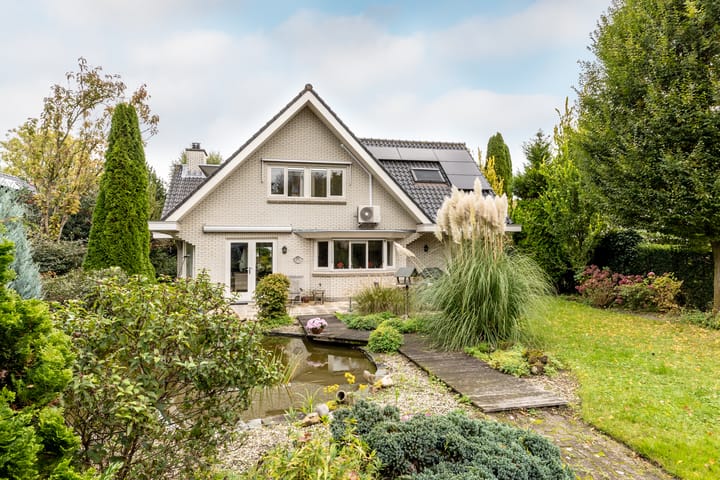 Foto 42 van Egelantierlaan 11