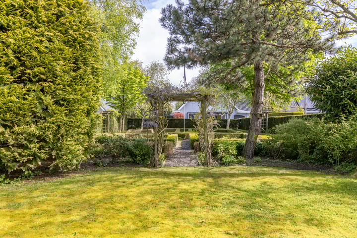 Foto 56 van Egelantierlaan 11