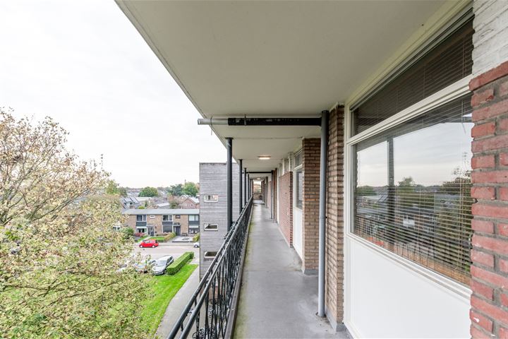 Bekijk foto 5 van Wolframstraat 56