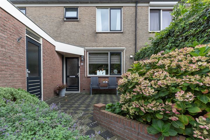 Bekijk foto 47 van Overbuurt 17