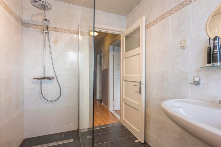 Foto 17 van De Wendelstraat 68