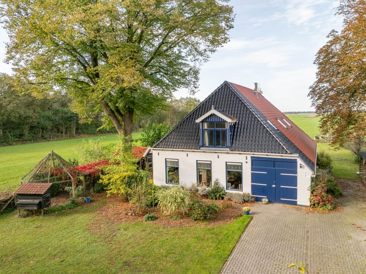 Photo 1 of Hoofdweg 305