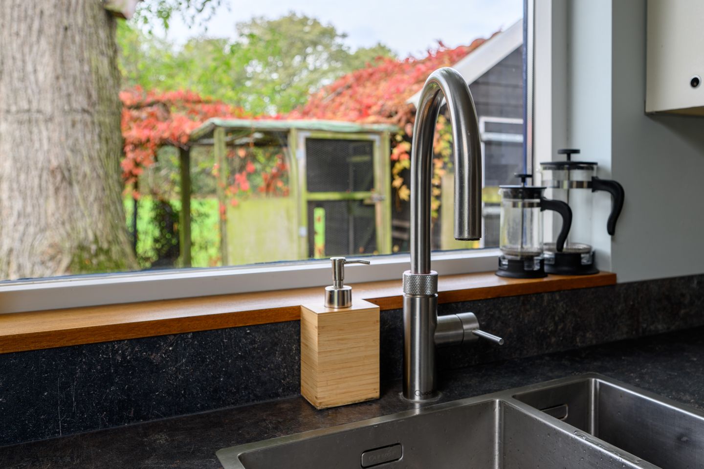 Foto 10 van Hoofdweg 305