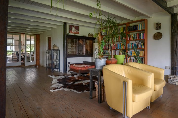 Photo 17 of Hoofdweg 305