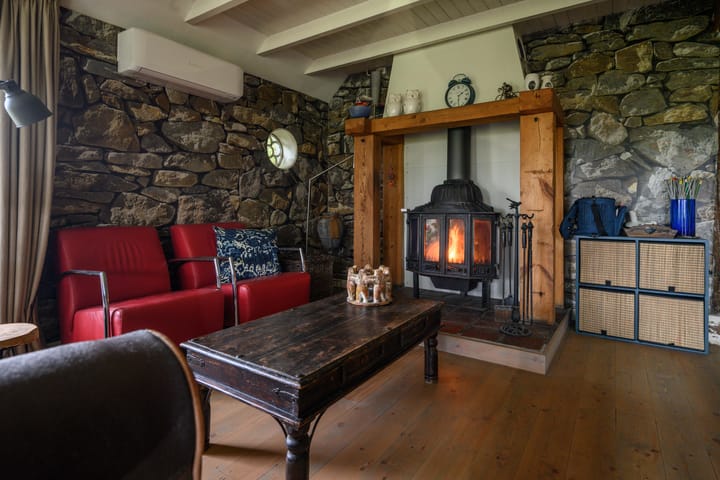 Photo 21 of Hoofdweg 305