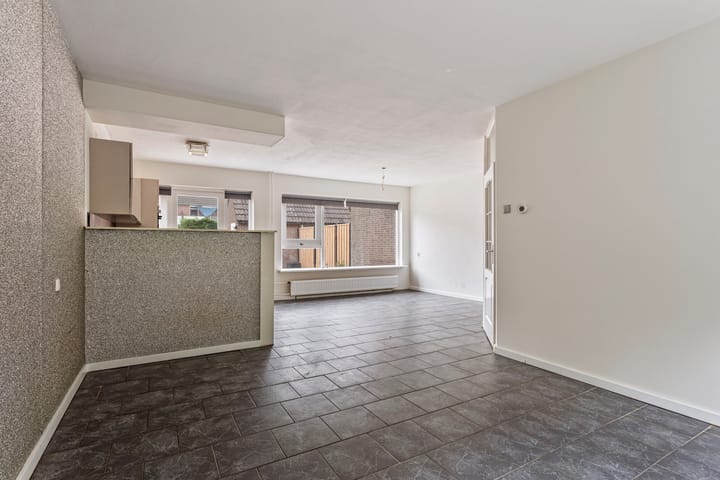 Foto 2 van Klagerstuin 82