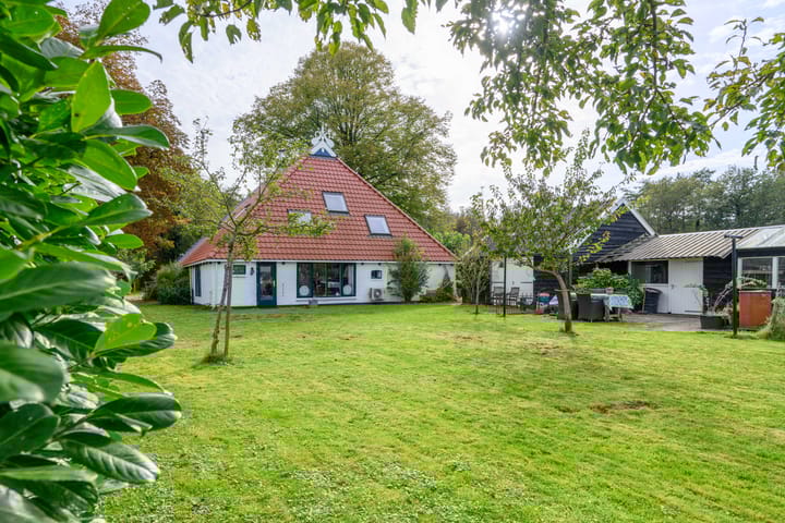 Photo 33 of Hoofdweg 305