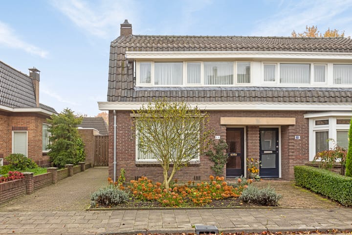 Photo 7 of Heistraat 11