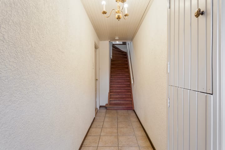 Photo 11 of Heistraat 11