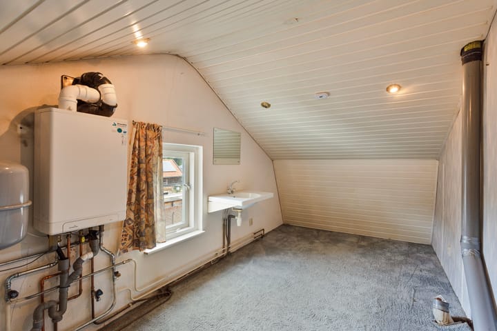 Photo 25 of Heistraat 11