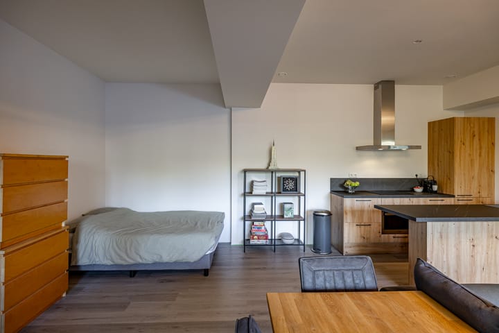 Photo 12 of Van Schendelstraat 1-31