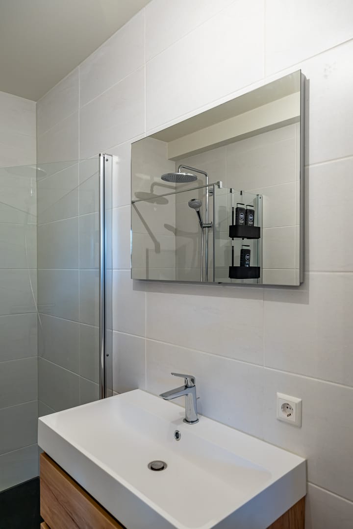 Photo 19 of Van Schendelstraat 1-31