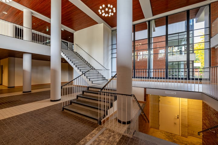 Photo 24 of Van Schendelstraat 1-31