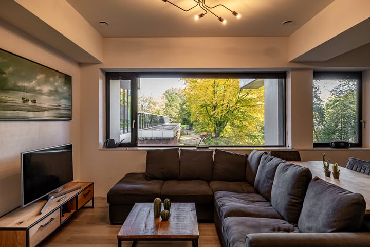 Photo 15 of Van Schendelstraat 1-31