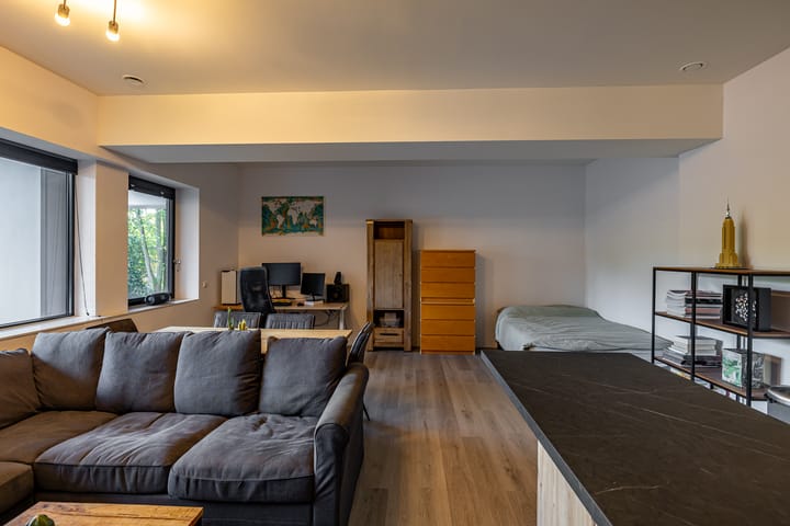 Photo 14 of Van Schendelstraat 1-31