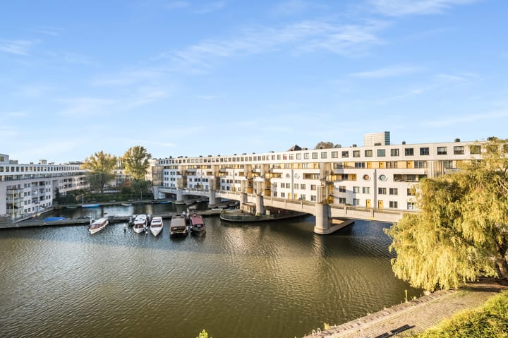 Foto 13 van Borneolaan 280