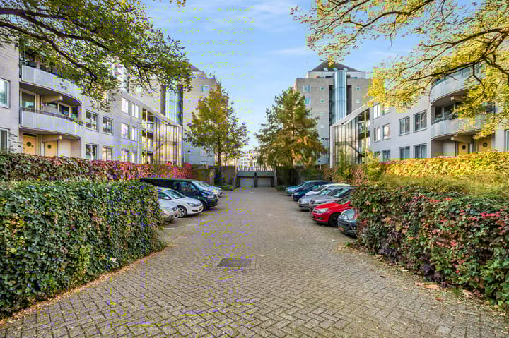 Foto 14 van Borneolaan 280