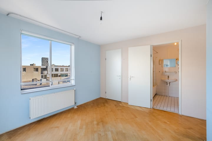 Foto 23 van Borneolaan 280