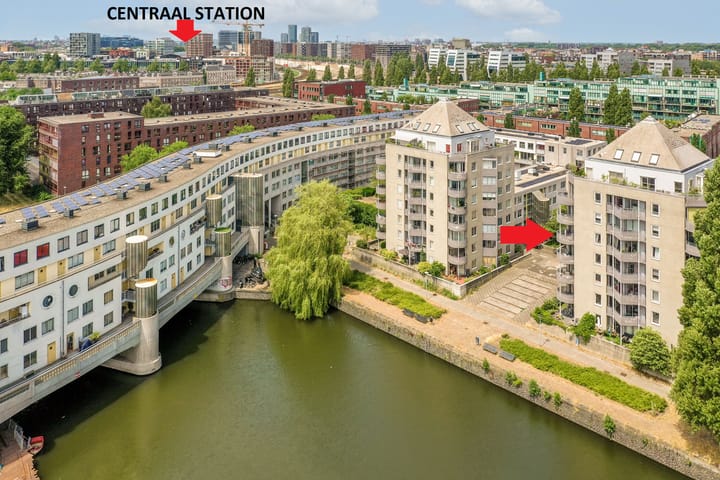 Foto 26 van Borneolaan 280