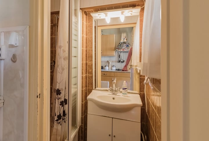 Foto 15 van Linnaeusstraat 107