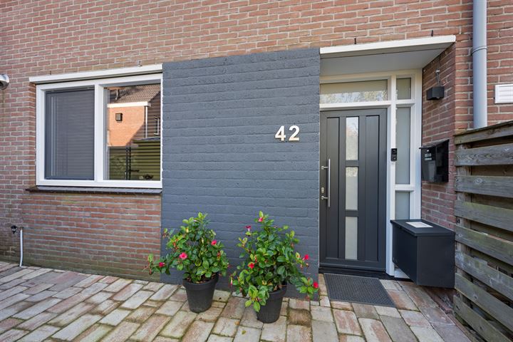 Bekijk foto 2 van Rolderbrink 42