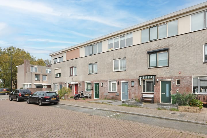 Foto 2 van Neckarstraat 7