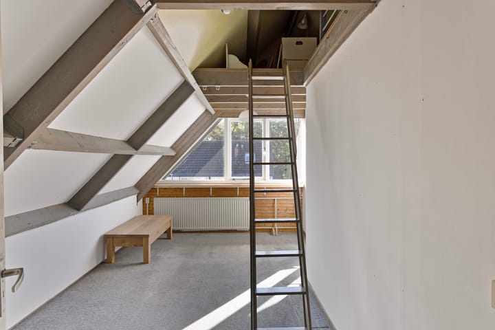 Foto 36 van Beneluxlaan 49