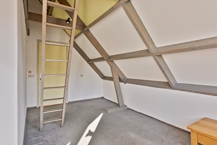 Foto 37 van Beneluxlaan 49