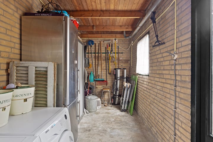 Foto 39 van Beneluxlaan 49