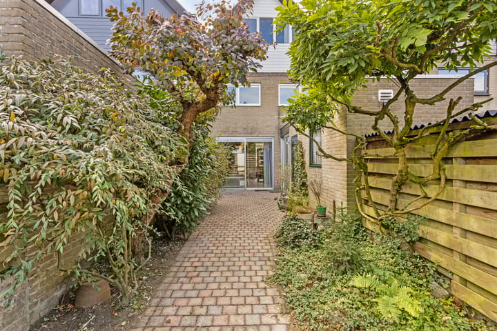 Foto 40 van Beneluxlaan 49