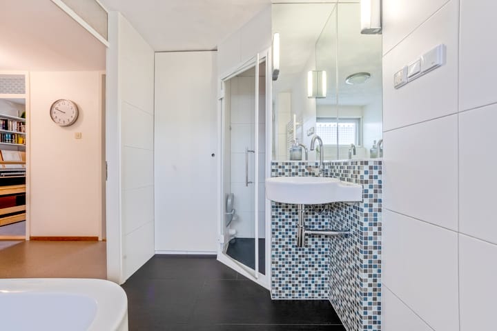 Foto 19 van De Roggebloem 24