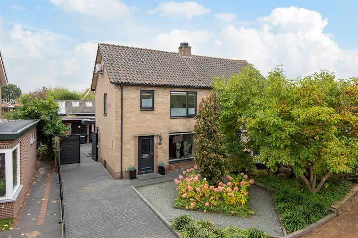 Bekijk foto van Mauritsstraat 10