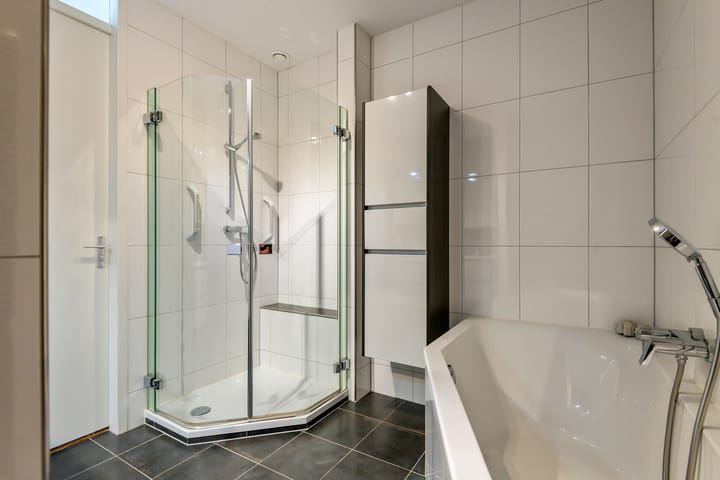 Photo 23 of Herman Kuijkstraat 30-L