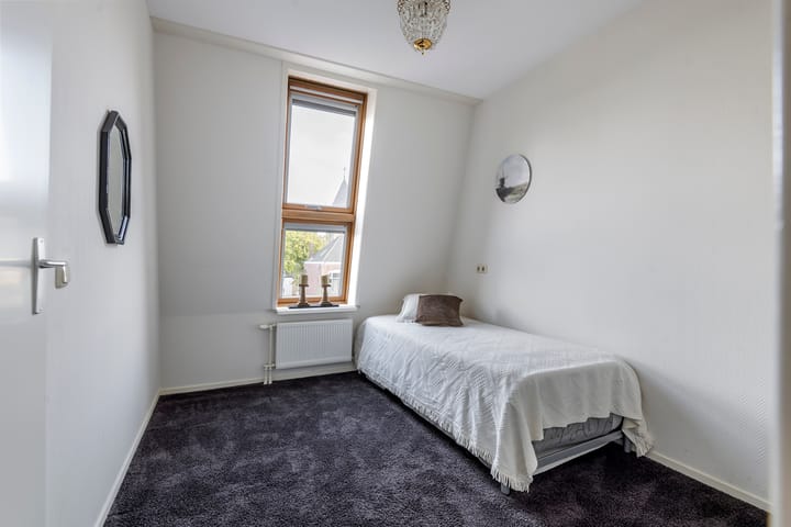 Photo 28 of Herman Kuijkstraat 30-L