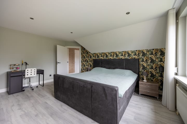 Foto 28 van Irenestraat 48-F