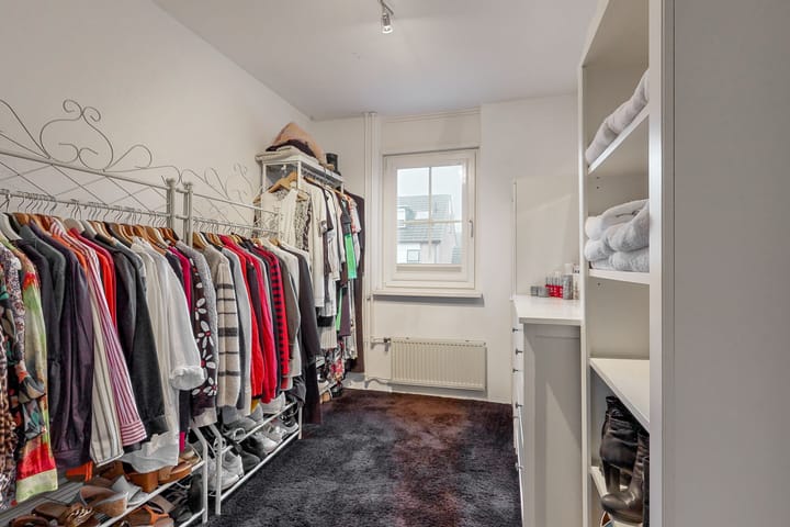 Foto 15 van Plevier 7