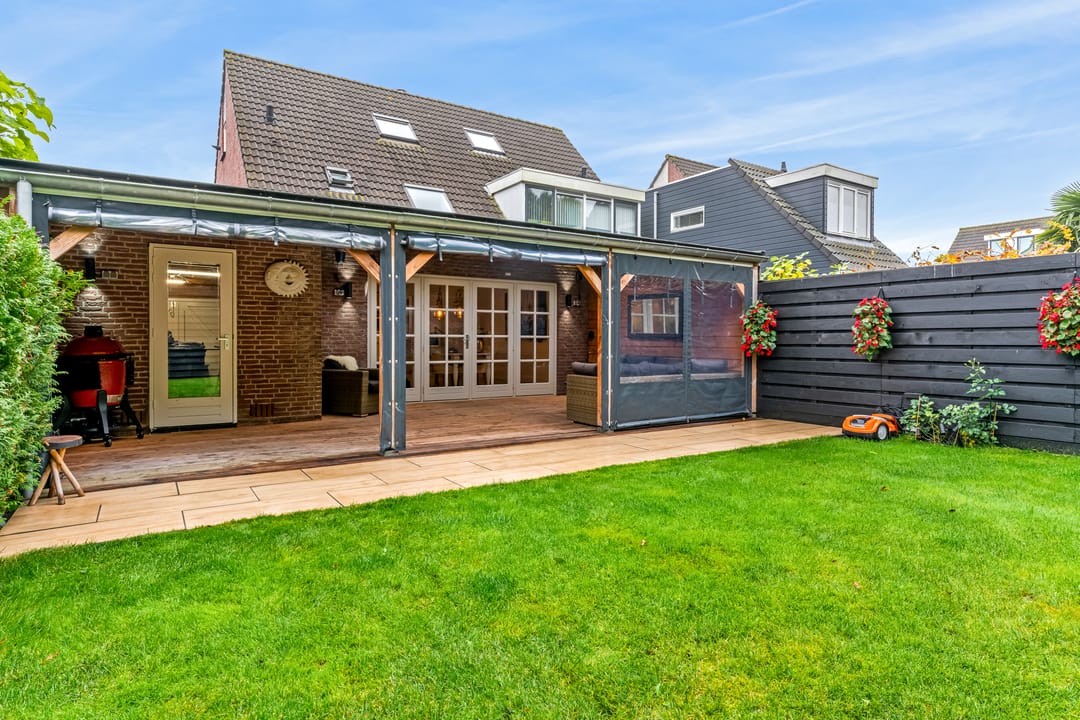 Foto 28 van Plevier 7